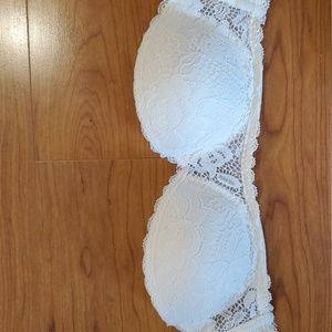 Exhilaration Strapless Lace Push-up Bra in Cream in SIZE 34B EUC